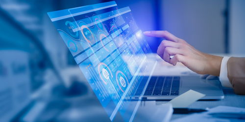 專家提醒 高考志愿填報應理性看待，不能過多指望人工智能與工業互聯網數據服務